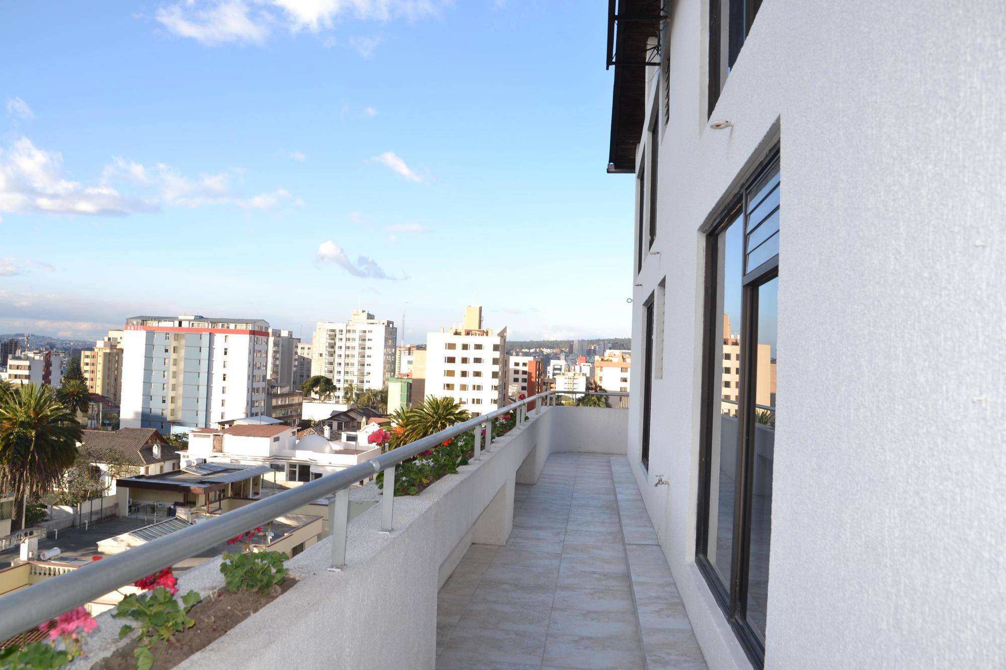 Aparthotel Amaranta Quito Esterno foto