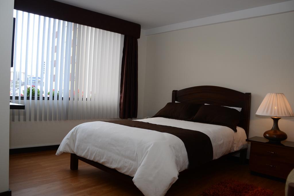 Aparthotel Amaranta Quito Esterno foto
